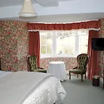 Whashton Springs Bed & Breakfast